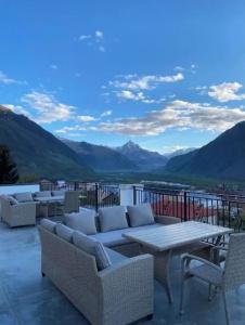 Mood Kazbegi - 26