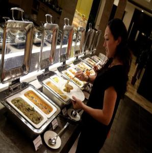 Abu Sarovar Portico,Chennai - 10