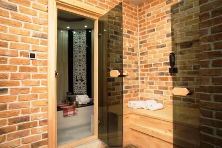 Cube Suites - 33