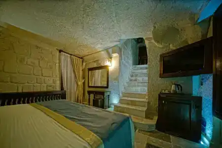 Castle Cave - 146