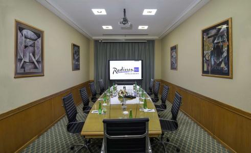 Radisson Blu & Resort, Al Ain - 18