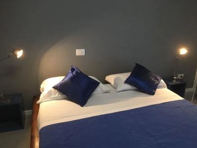 Vatican Central Suites - 1
