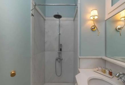 Noble Suites - 83