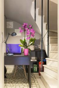 The Athens Version Luxury Suites - 13