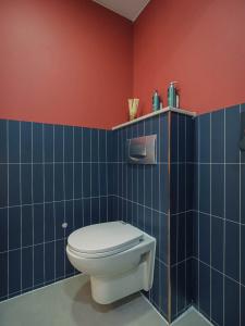 1929 - SG Clean, Staycation Approved - 64