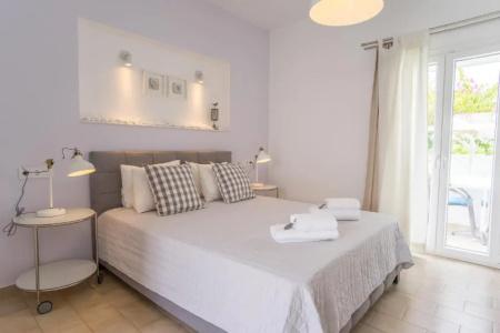 Cyclades Studios - 128