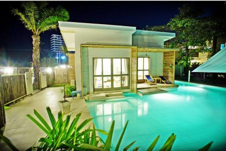 The Hideaway Resort - 9
