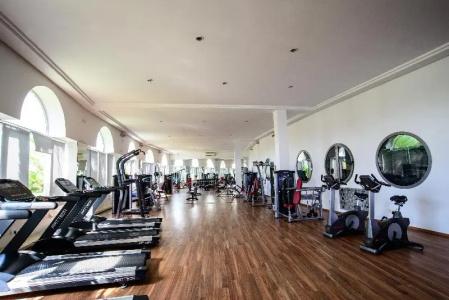 Suites Hôtel Les Charmilles & Spa - 26
