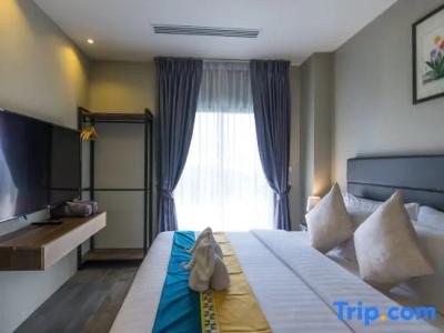 Triple L Patong Beach Phuket - 175