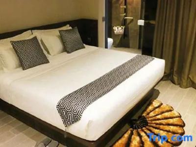 Yan (SG Clean, Staycation Approved) - 62