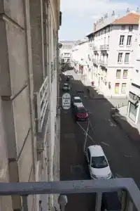 Hôtel de Lyon - 17