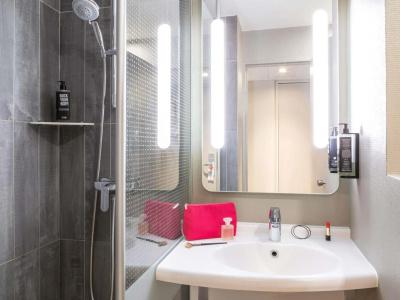 ibis Paris Gare du Nord La Fayette - 7