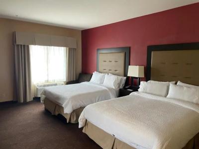 Holiday Inn Express Vancouver North - 59