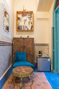 Riad Swaka - 16