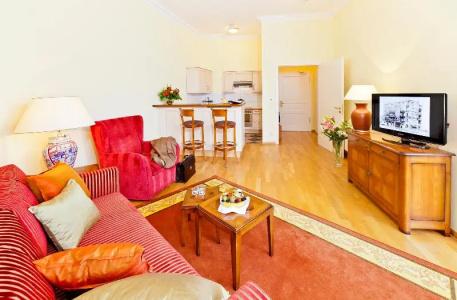 Louisa's Place - 47