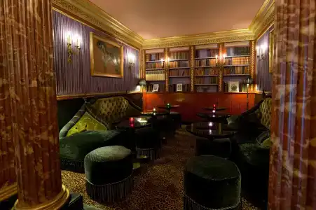 L'Hôtel - 31