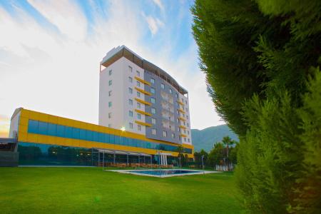 Ramada By Wyndham Soma - 18