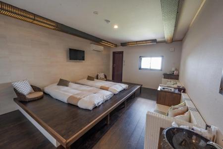 Xyz Private Spa And Seaside Resort - 37