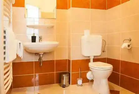 Broadway City Guesthouse - 3
