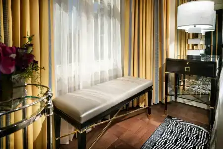 Staypineapple, An Elegant, Union Square - 3