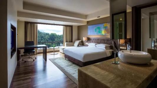 Hyatt Regency Kinabalu - 35