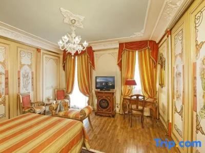 Regina Palace - 44