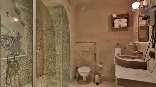 Phocas Cave Suites - 8