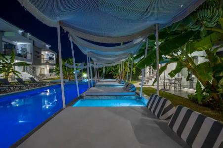 Adonis Luxury Village - 16