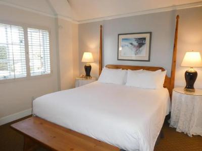 Briarwood Inn - 146