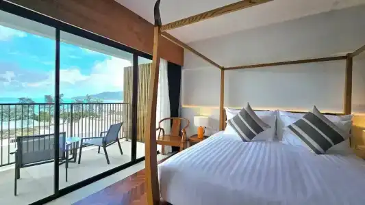 SeaCono Patong Beach Front - 115