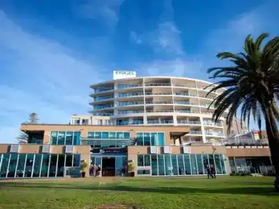Rydges - 130