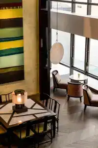 Grand Hyatt - 16
