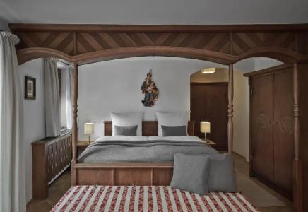 Goldener Greif - 24