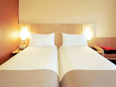 Ibis Budapest Heroes Square - 35