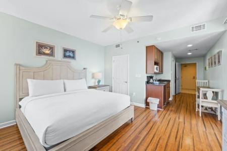 Splash Beach by Panhandle Getaways - 671