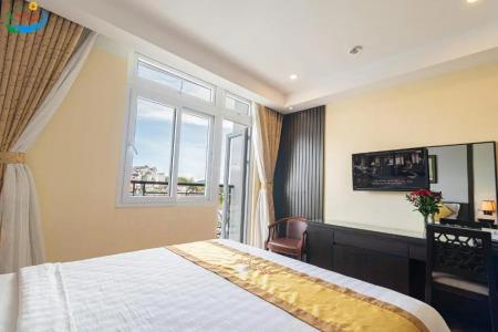 Hoang Minh Chau Ba Trieu - 120