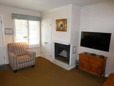 Briarwood Inn - 64