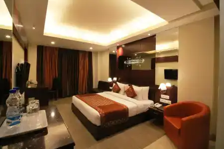 Golden Grand - 56