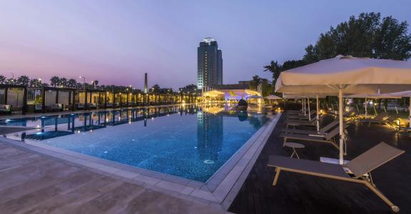 Adana Hiltonsa - 18
