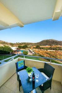 Zoes & Suites - 52