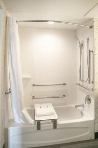 Holiday Inn & Suites Orlando International Drive South, An Ihg - 9