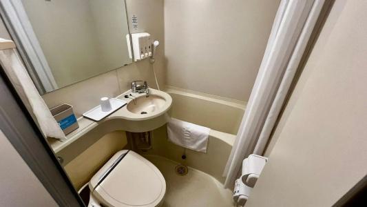 Toyoko Inn Shin-yokohama Ekimae Honkan - 28