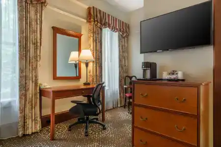 Best Western Plus Pioneer Square Downtown - 4