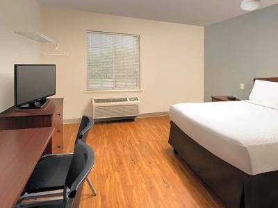 WoodSpring Suites - 22