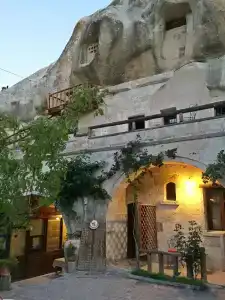 Antique Terrace Cave Suites - 0