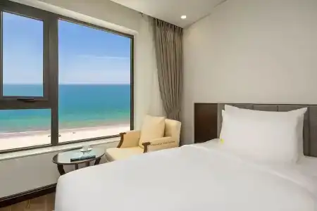 Santa Luxury - 56