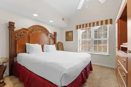 Grand Crowne by Capital Vacations - 44