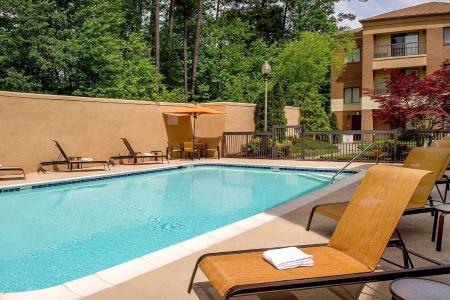 Courtyard Research Triangle Park - 35