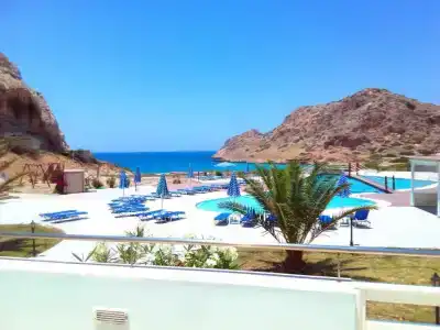 Royal Beach - 12