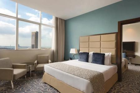 Ramada Abu Dhabi Corniche - 32